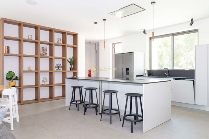 Image No.24-4 Bed Villa for sale