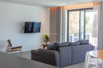 1706-659477-4017d2f44a169e2070a298ad08d2a2828