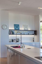 1706-661010-4017d2f44a169e2070a298ad08d2a2828