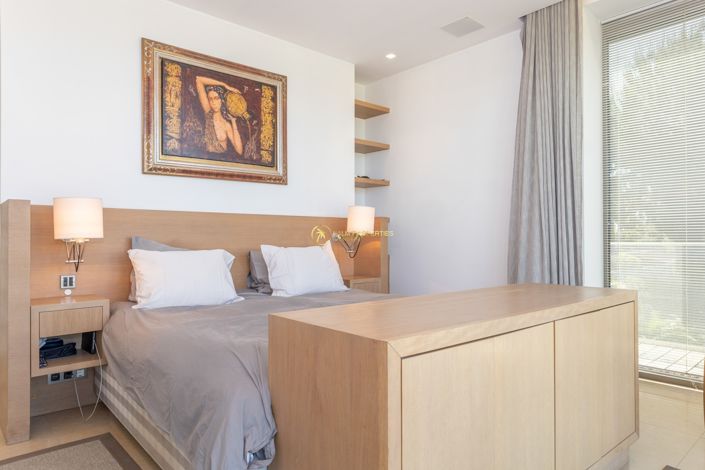 Image No.28-3 Bed Villa for sale