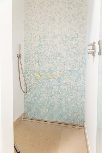 Image No.30-3 Bed Villa for sale