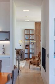 1706-661010-4017d2f44a169e2070a298ad08d2a2828