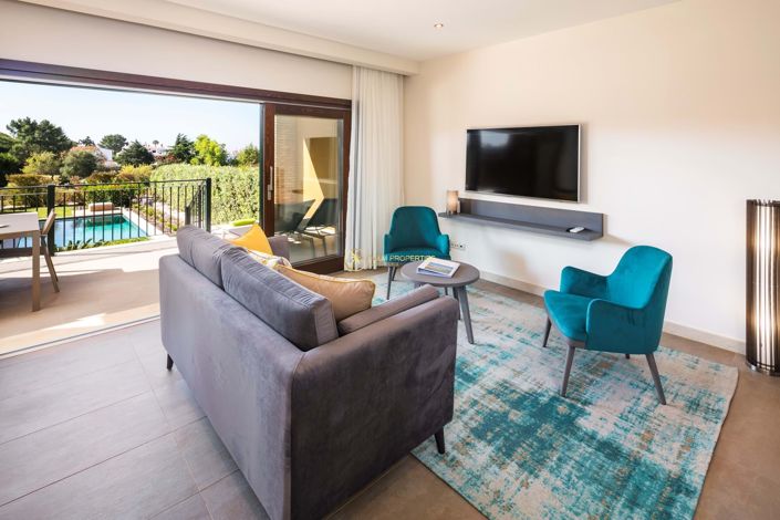 Image No.22-2 Bed Villa for sale