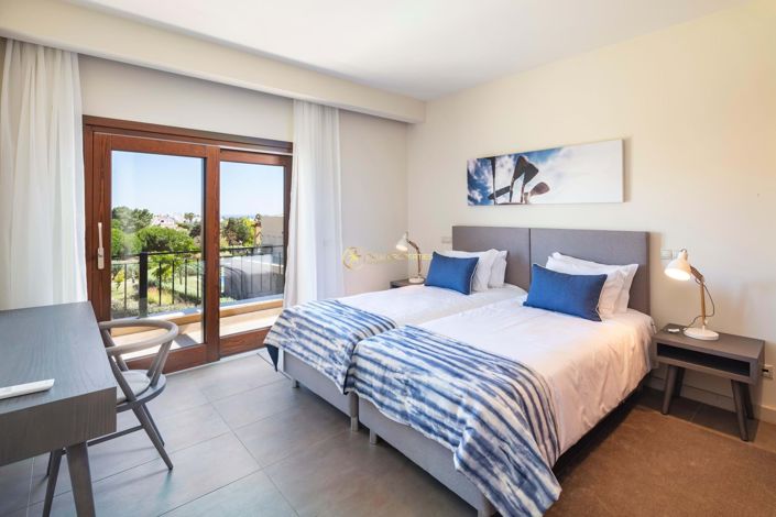 Image No.3-2 Bed Villa for sale