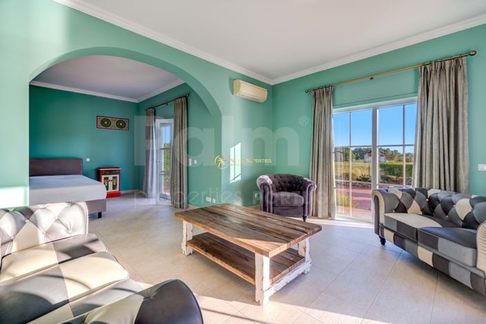 Image No.30-5 Bed Villa for sale