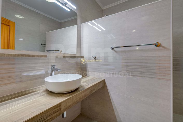 Image No.33-5 Bed Villa for sale