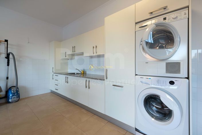 Image No.36-5 Bed Villa for sale