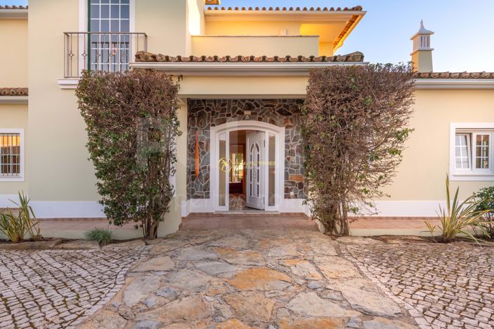 Image No.5-5 Bed Villa for sale