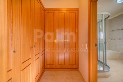 1706-648357-4017d2f44a169e2070a298ad08d2a2828