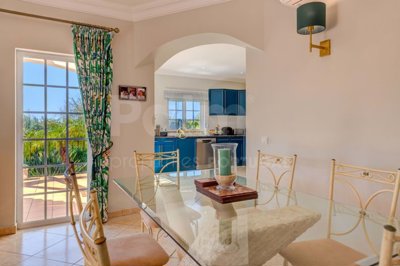 1706-662233-4017d2f44a169e2070a298ad08d2a2828