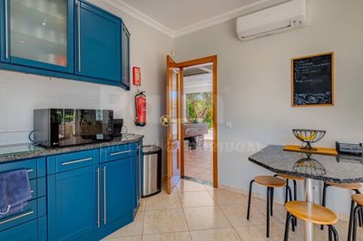 1706-662233-4017d2f44a169e2070a298ad08d2a2828