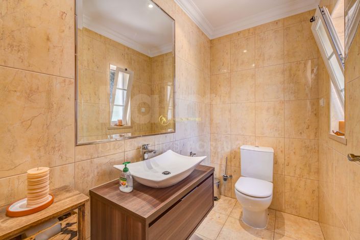 Image No.34-3 Bed Villa for sale