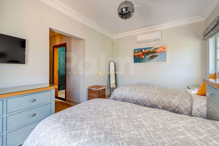 Image No.40-3 Bed Villa for sale