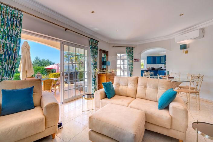 Image No.5-3 Bed Villa for sale