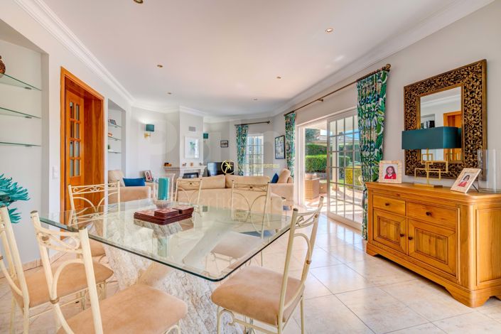 Image No.9-3 Bed Villa for sale