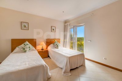 1706-662862-4017d2f44a169e2070a298ad08d2a2828