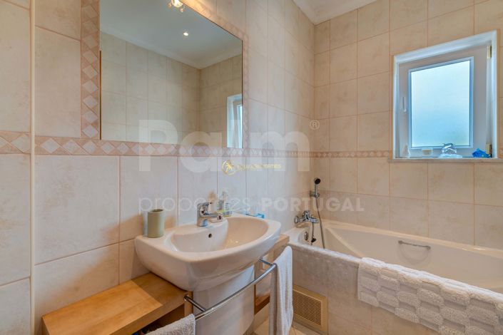 Image No.16-4 Bed Villa for sale