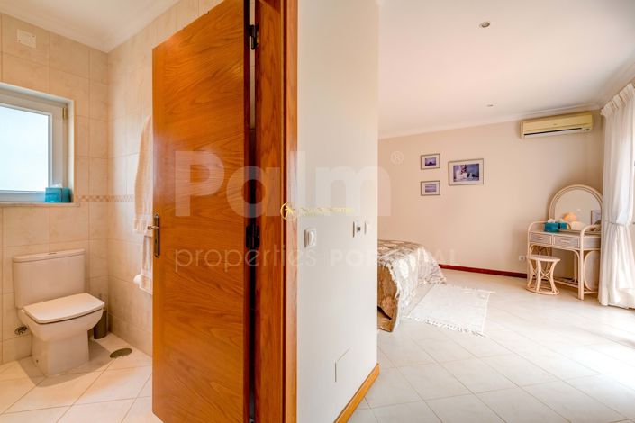 Image No.19-4 Bed Villa for sale