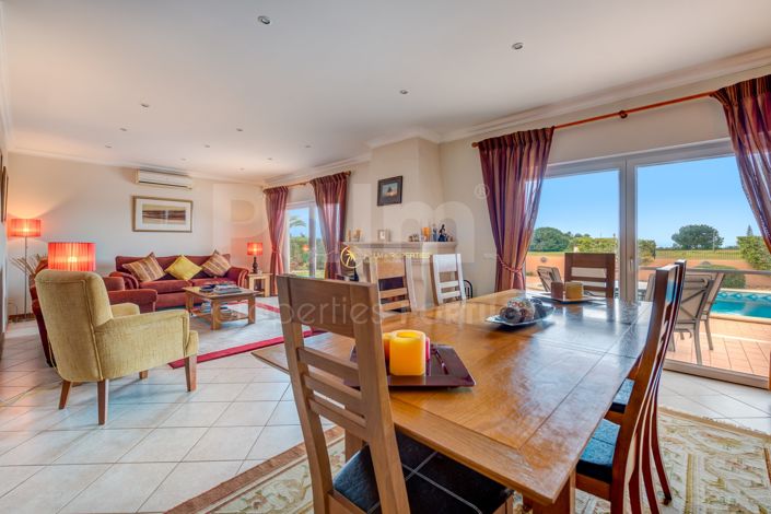 Image No.4-4 Bed Villa for sale