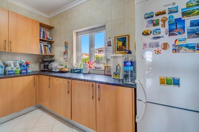 1706-662862-4017d2f44a169e2070a298ad08d2a2828