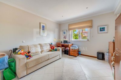 1706-664313-4017d2f44a169e2070a298ad08d2a2828