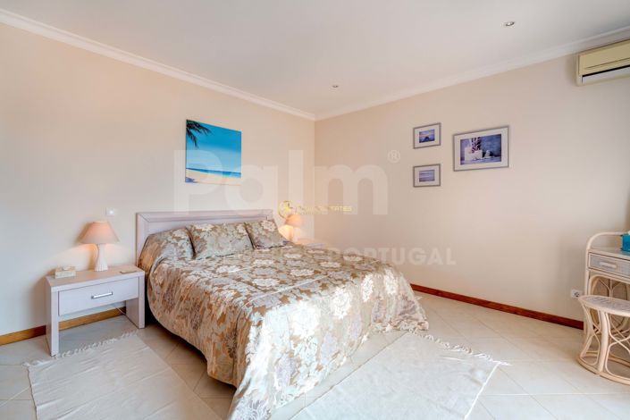 Image No.20-4 Bed Villa for sale