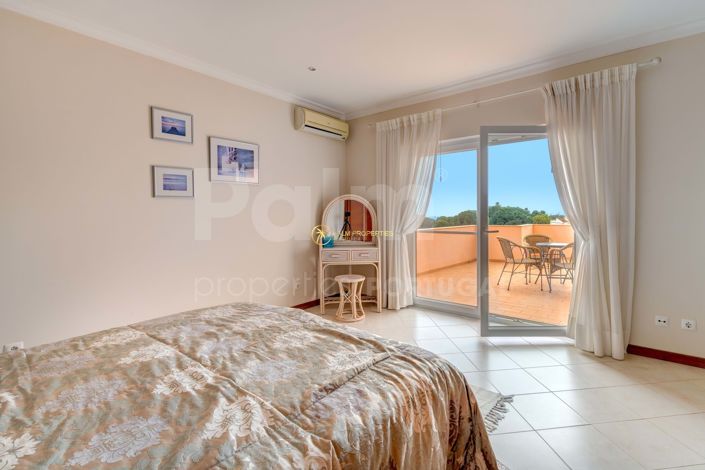 Image No.23-4 Bed Villa for sale