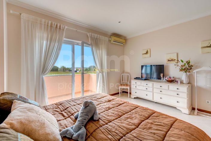 Image No.28-4 Bed Villa for sale