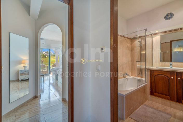 Image No.16-2 Bed Apartment for sale