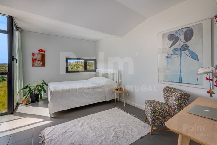 Image No.17-2 Bed Apartment for sale