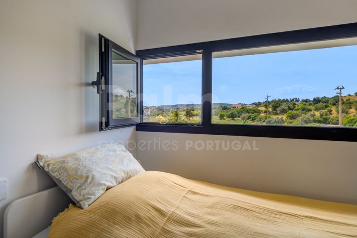 Image No.26-2 Bed Apartment for sale