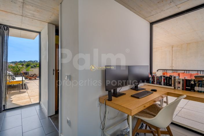 Image No.32-2 Bed Apartment for sale