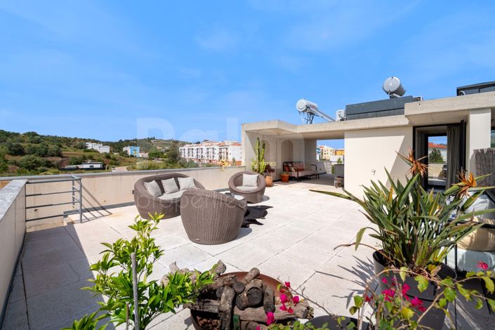 Image No.40-2 Bed Apartment for sale