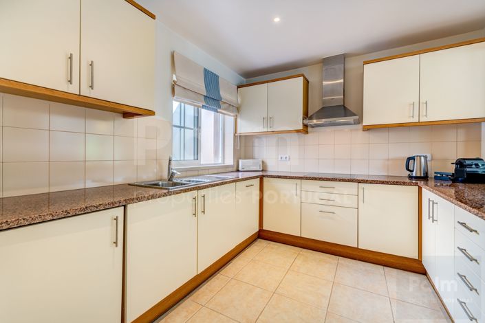 Image No.16-2 Bed Apartment for sale