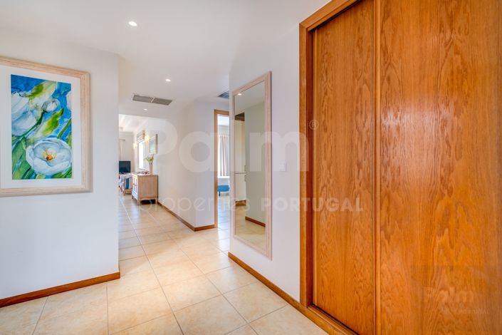 Image No.20-2 Bed Apartment for sale