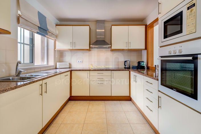 Image No.38-2 Bed Apartment for sale