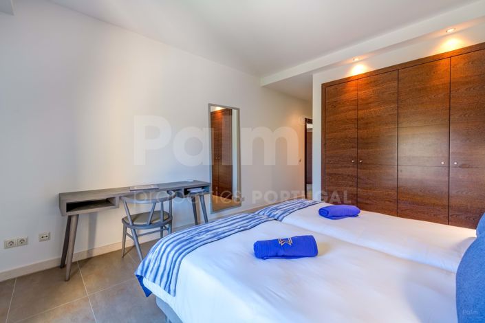 Image No.35-4 Bed Townhouse for sale