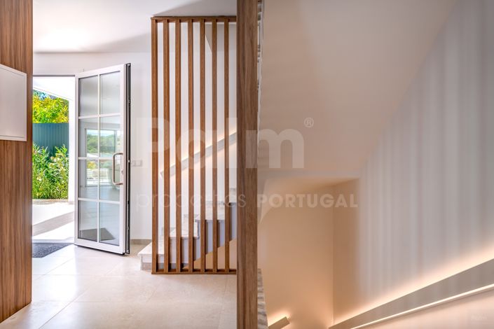 Image No.10-6 Bed Villa for sale
