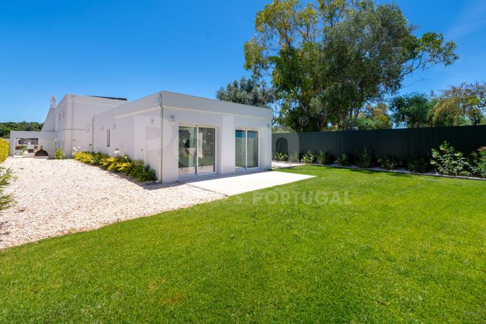 Image No.28-6 Bed Villa for sale