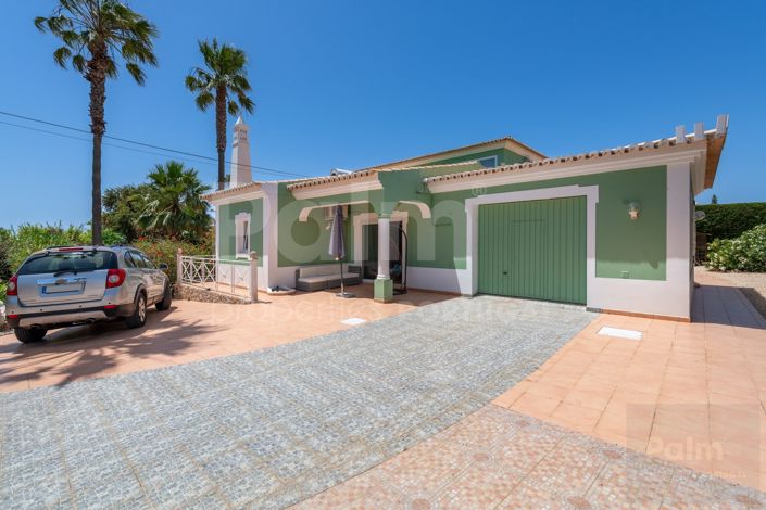 Image No.19-4 Bed Villa for sale