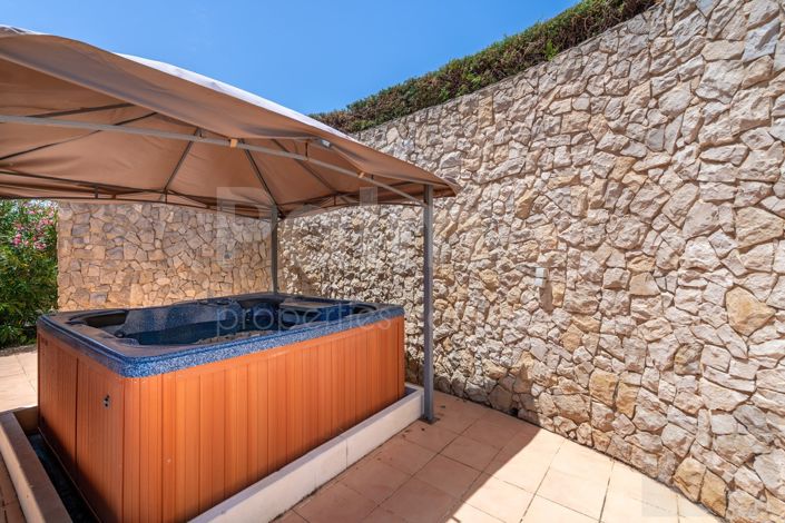 Image No.21-4 Bed Villa for sale