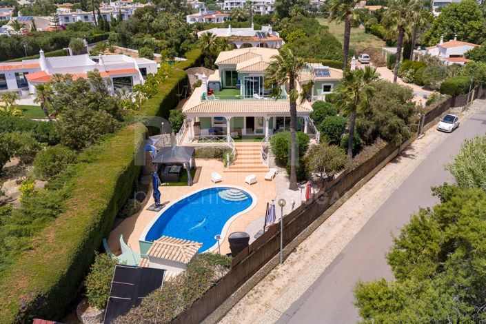 Image No.29-4 Bed Villa for sale
