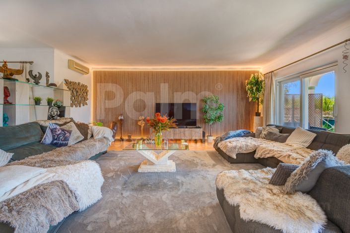 Image No.3-4 Bed Villa for sale