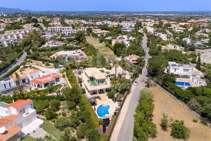 Image No.33-4 Bed Villa for sale