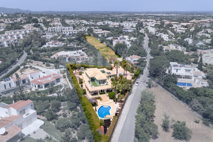 Image No.38-4 Bed Villa for sale