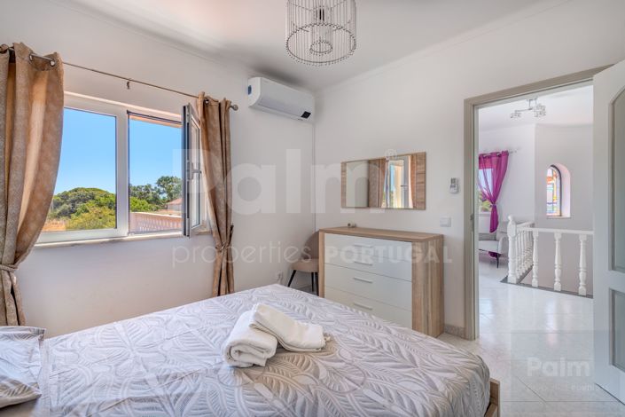 Image No.24-4 Bed Villa for sale