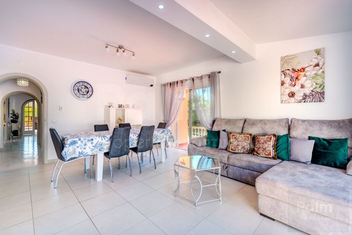 Image No.37-4 Bed Villa for sale