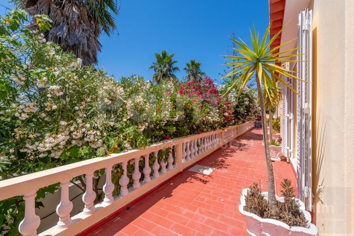 Image No.52-4 Bed Villa for sale
