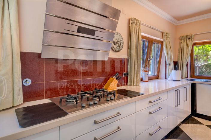 Image No.25-5 Bed Villa for sale