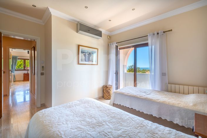 Image No.52-5 Bed Villa for sale